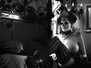 White Black Mask On Woman Porn - Fetish Mask Videos | XXXVideos247.com