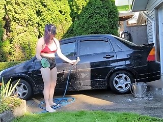 Sexy T4t Trans Woman Washes Her Filthy Car For The Starving Maw Of Capitalism With A Big Glass Speculum